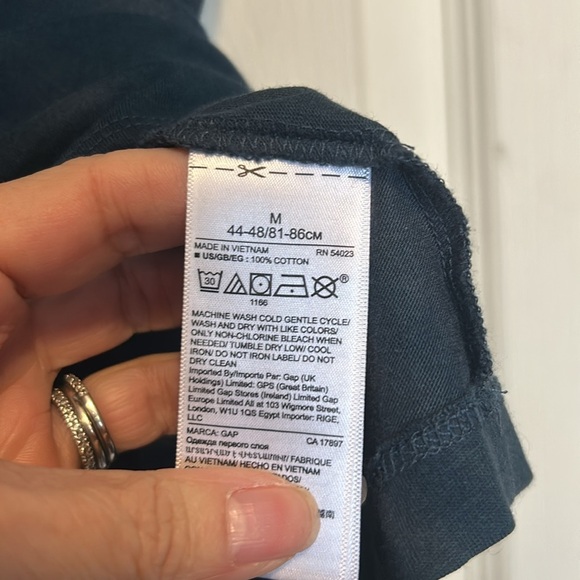 Gap Blue Tie Dye T-Shirt Size Medium - Picture 5 of 6